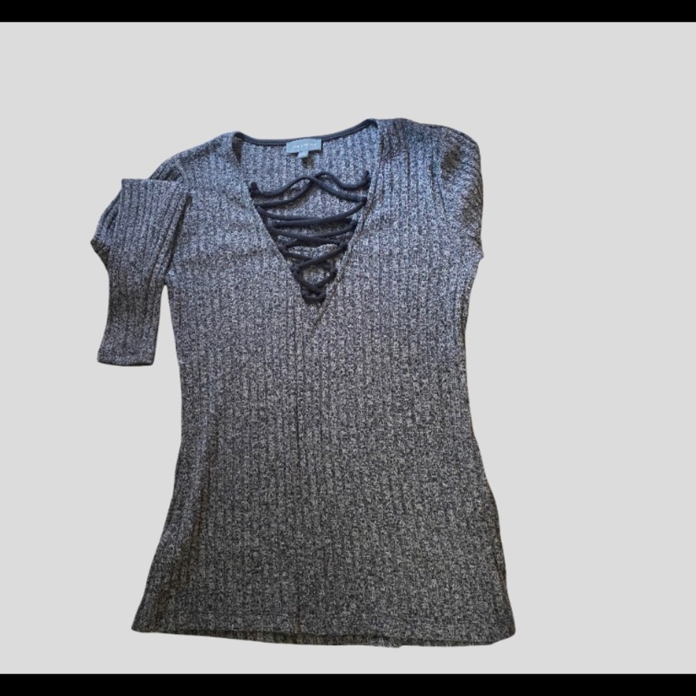 Black and Gray limited top
